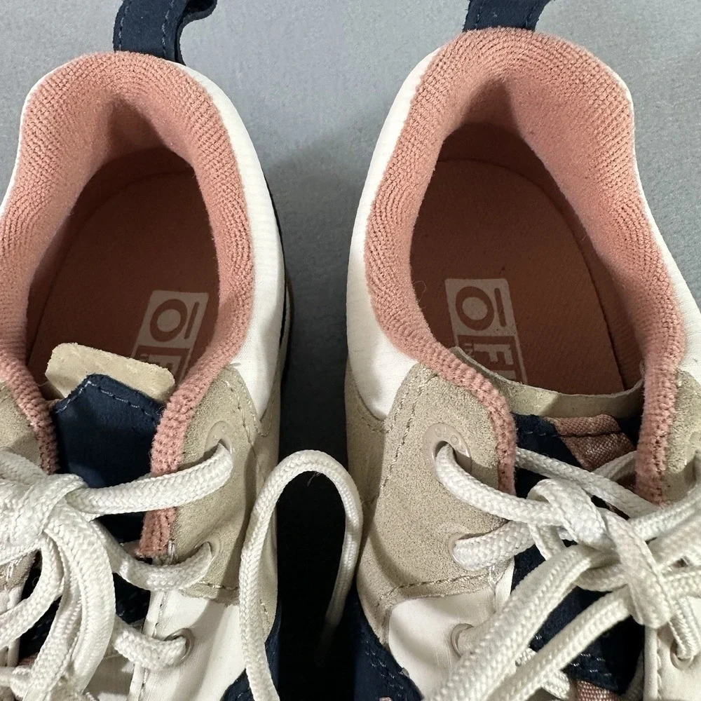Oboz Emma Low Hiking Shoes Suede Tan Blue Outdoors Sporty Women's Size 8.5